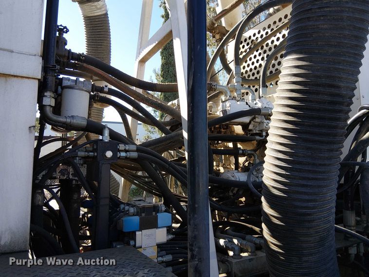 image for item EE5119 2012 Condor American LaFrance  road marking removal truck