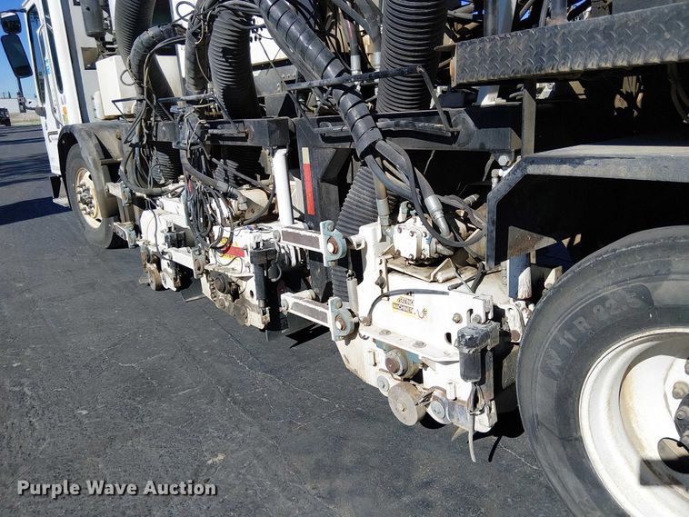 image for item EE5119 2012 Condor American LaFrance  road marking removal truck