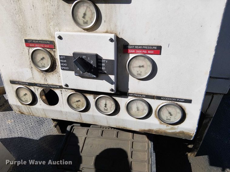 image for item EE5119 2012 Condor American LaFrance  road marking removal truck