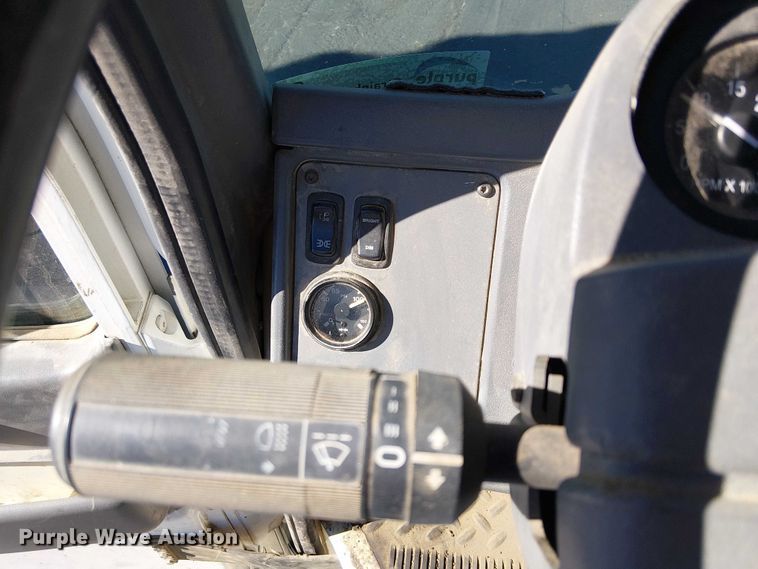 image for item EE5119 2012 Condor American LaFrance  road marking removal truck