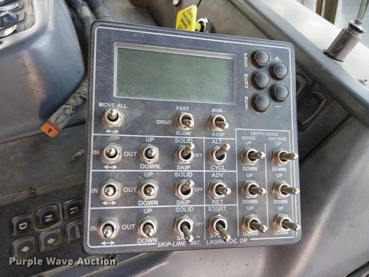 image for item EE5119 2012 Condor American LaFrance  road marking removal truck