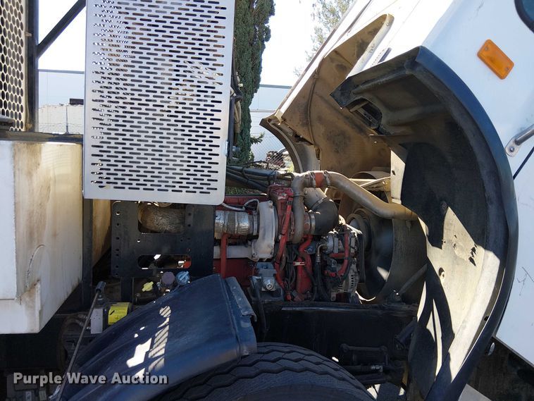 image for item EE5119 2012 Condor American LaFrance  road marking removal truck