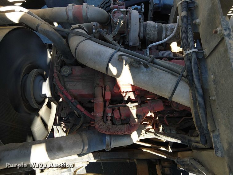 image for item EE5119 2012 Condor American LaFrance  road marking removal truck