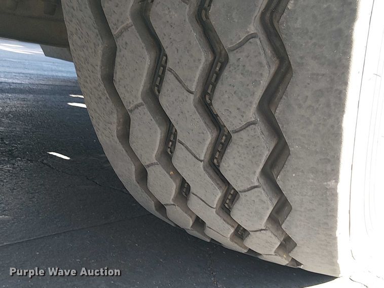 image for item EE5119 2012 Condor American LaFrance  road marking removal truck