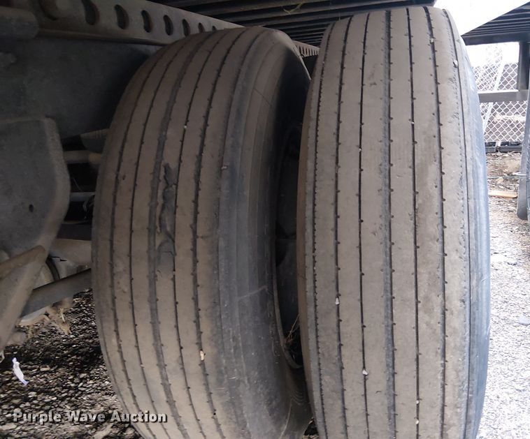 image for item EE5170 2004 Hyundai Translead dry van trailer