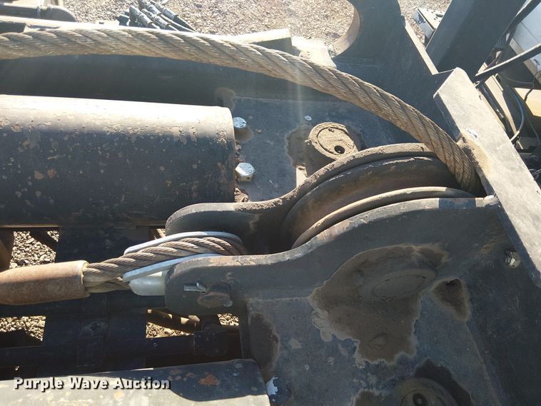 image for item EE5178 2000 Sterling L7500 roll-off container truck