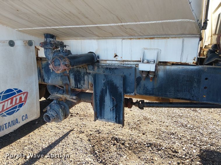 image for item EE5179 2006 International 4400 water truck