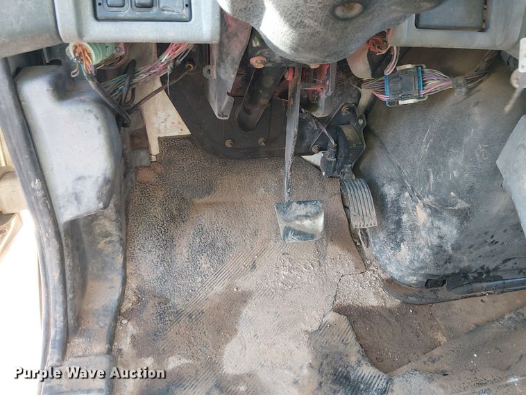 image for item EE5179 2006 International 4400 water truck