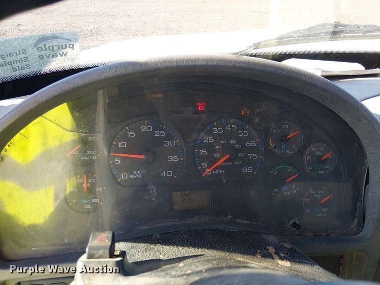 image for item EE5179 2006 International 4400 water truck