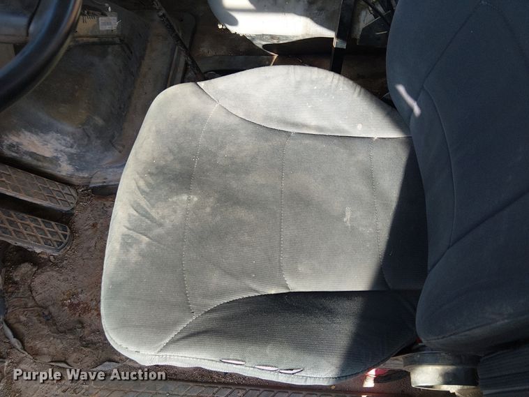 image for item EE5181 1999 Sterling L7501 water truck