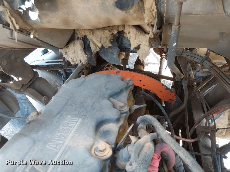 image for item EE5183 2005 Sterling L8500 water truck