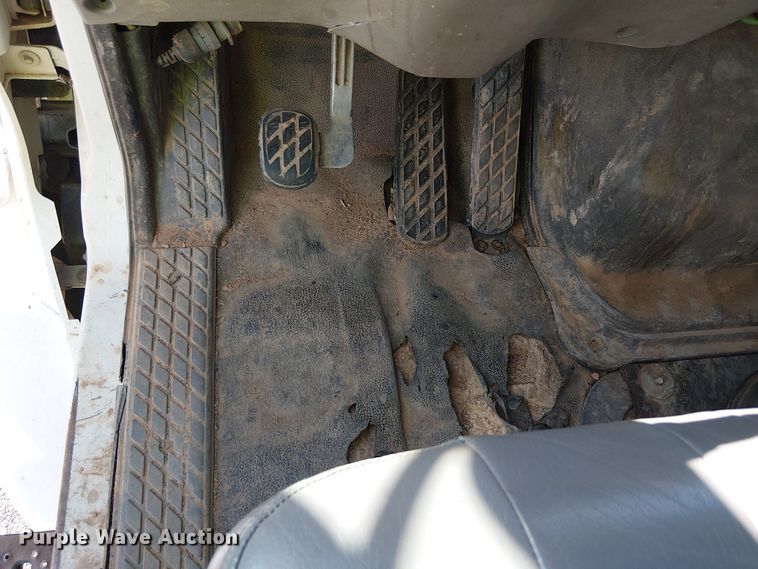 image for item EE5184 2000 Sterling L7500 water truck