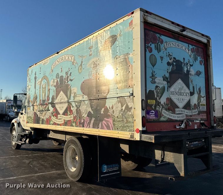 image for item EF2303 2007 International 4300 box truck