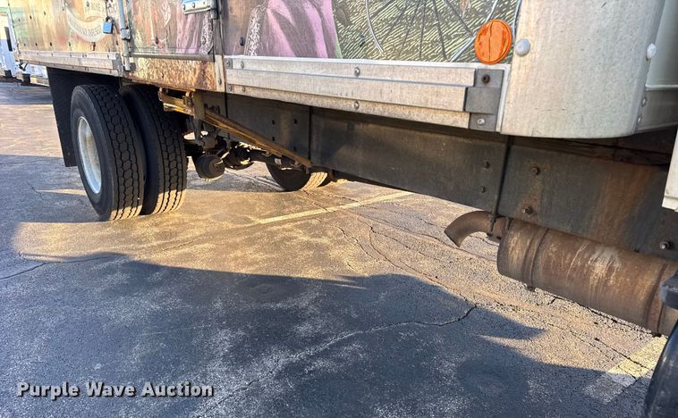 image for item EF2303 2007 International 4300 box truck