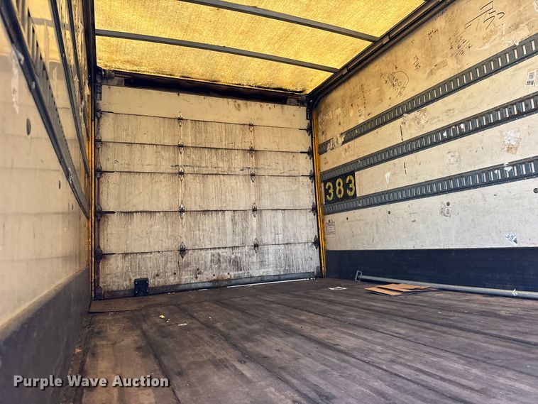 image for item EF2303 2007 International 4300 box truck