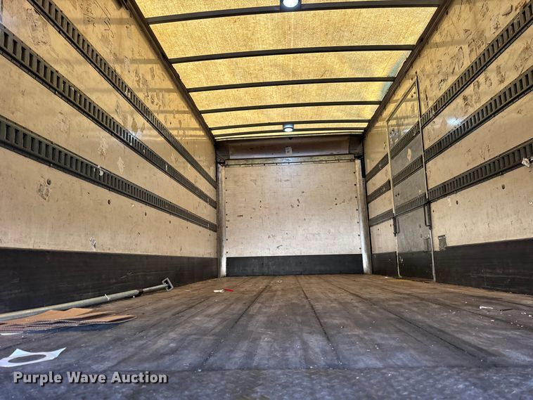 image for item EF2303 2007 International 4300 box truck