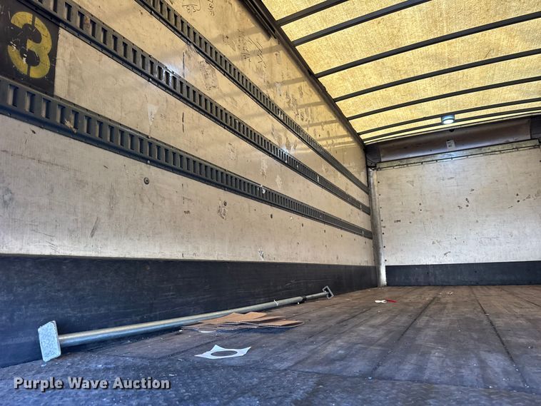 image for item EF2303 2007 International 4300 box truck