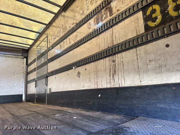 image for item EF2303 2007 International 4300 box truck