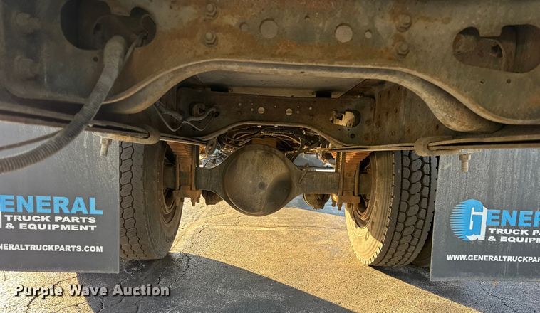 image for item EF2303 2007 International 4300 box truck