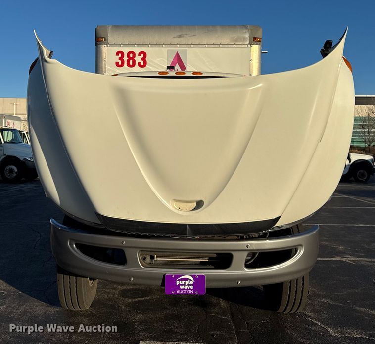 image for item EF2303 2007 International 4300 box truck