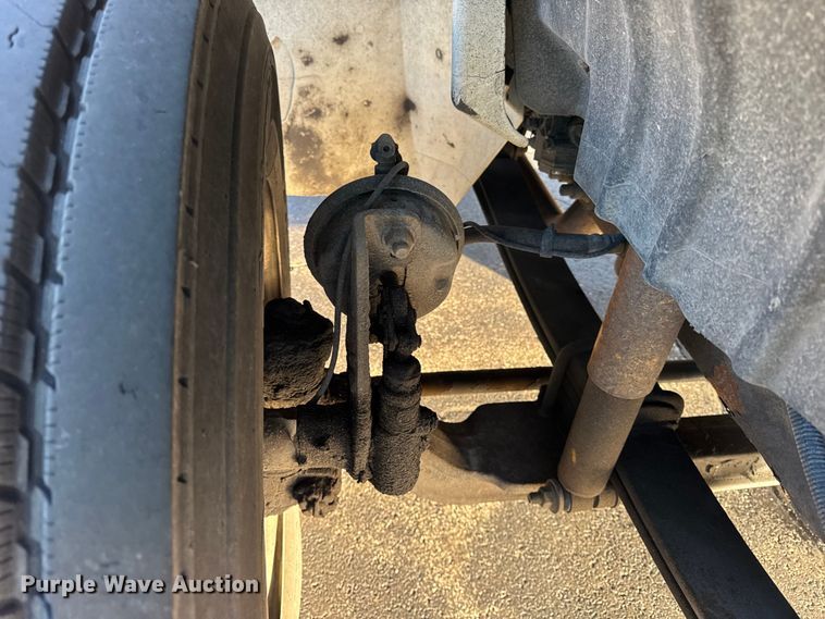 image for item EF2303 2007 International 4300 box truck