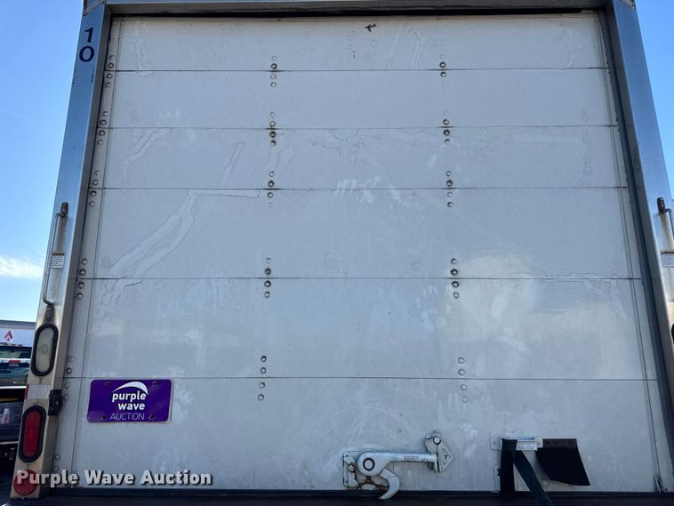 image for item EF2308 2006 International 4300 box truck