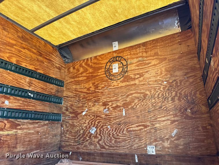 image for item EF2308 2006 International 4300 box truck