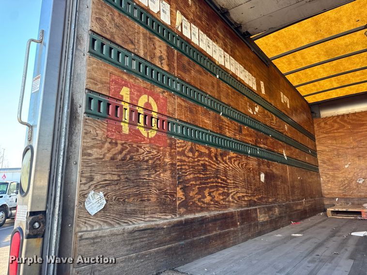 image for item EF2308 2006 International 4300 box truck