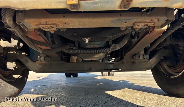 image for item EF2308 2006 International 4300 box truck