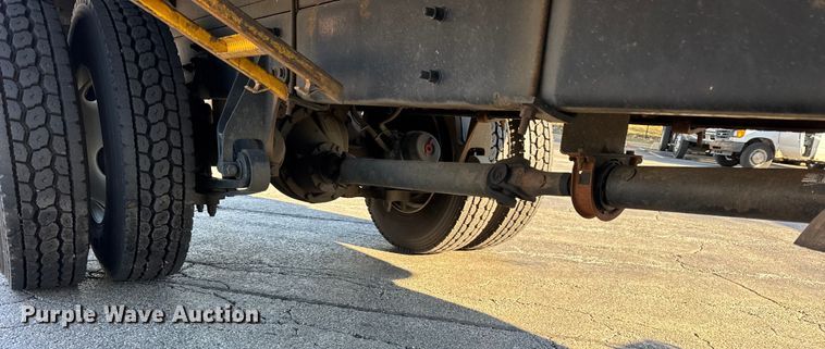 image for item EF2308 2006 International 4300 box truck