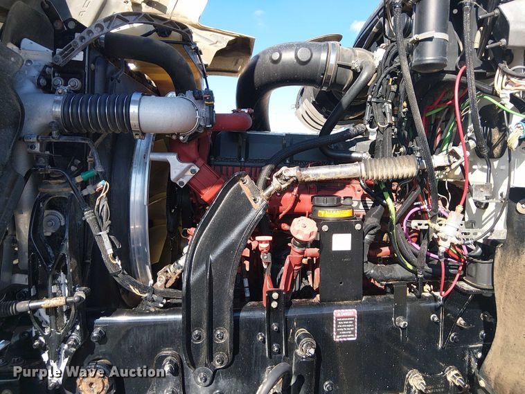 image for item EG1699 2018 Mack CHU613  semi truck