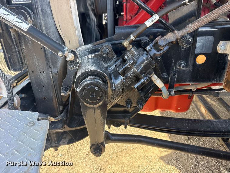 image for item EG2046 2018 Peterbilt 567 semi truck