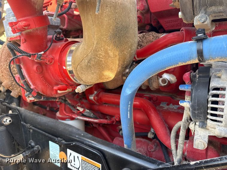 image for item EG2046 2018 Peterbilt 567 semi truck