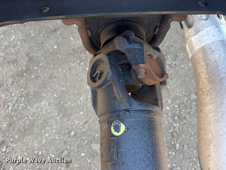 image for item EG2083 2016 Ford F750 Super Duty XL truck cab and chassis