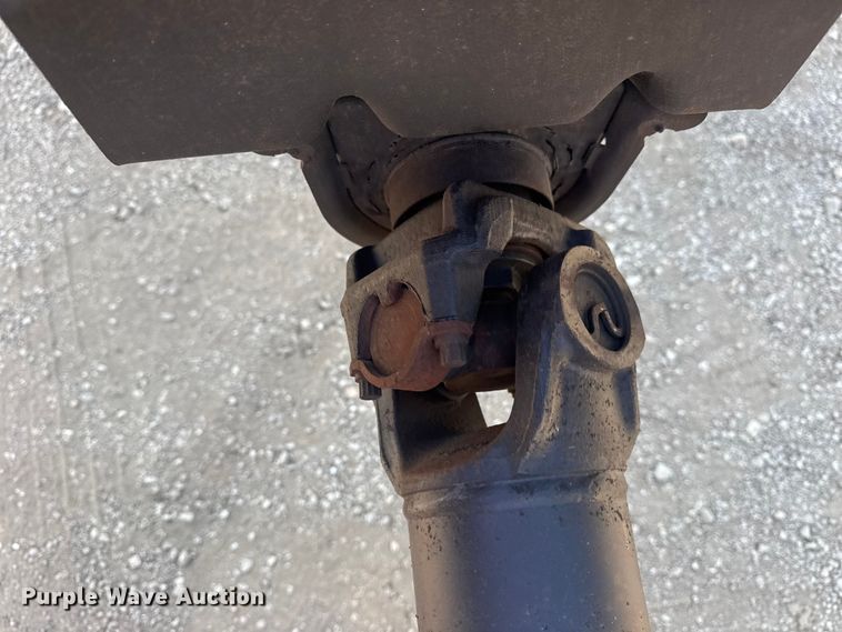 image for item EG2083 2016 Ford F750 Super Duty XL truck cab and chassis