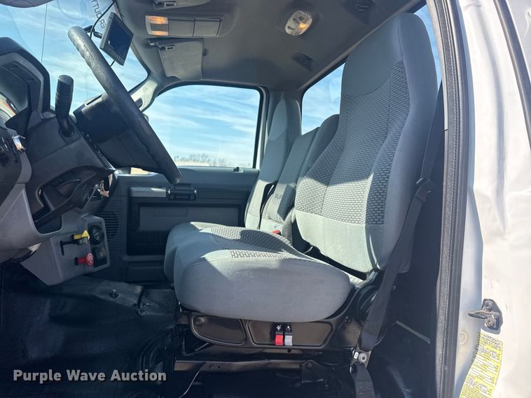 image for item EG2083 2016 Ford F750 Super Duty XL truck cab and chassis