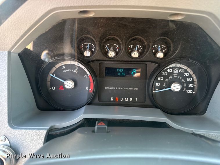 image for item EG2083 2016 Ford F750 Super Duty XL truck cab and chassis