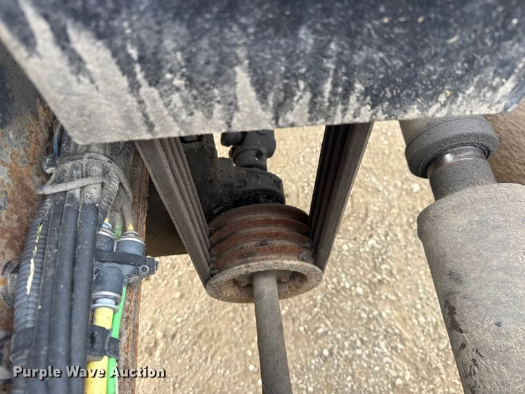 image for item EG2088 2014 Freightliner Coronado semi truck