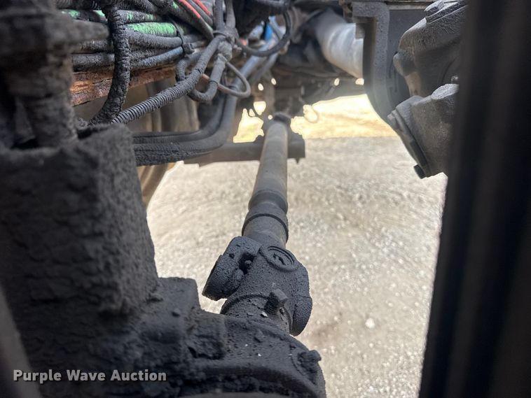 image for item EG2088 2014 Freightliner Coronado semi truck