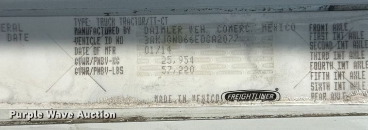 image for item EG2088 2014 Freightliner Coronado semi truck
