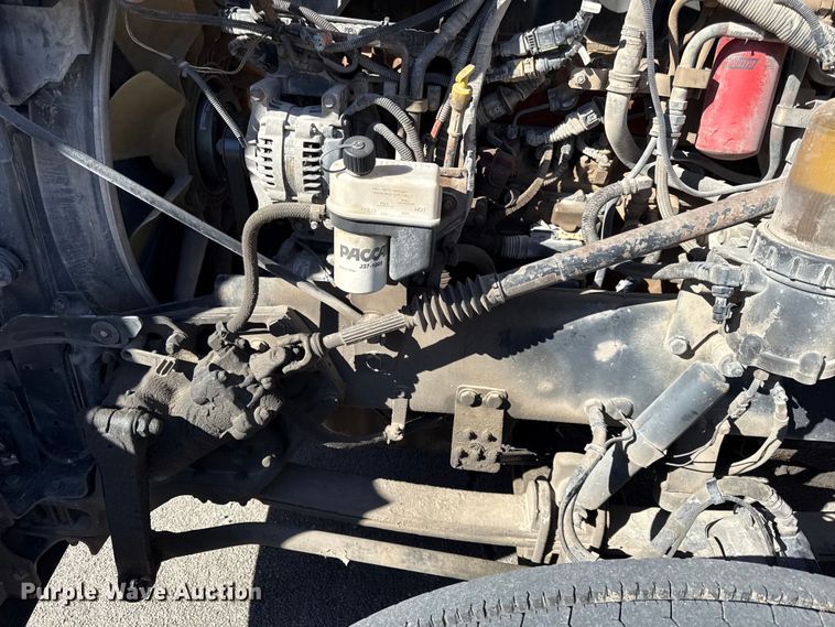 image for item EN0304 2013 Peterbilt 386 