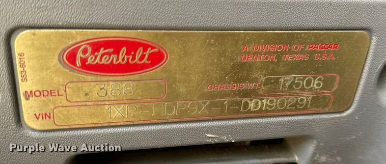 image for item EN0304 2013 Peterbilt 386 