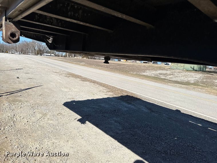 image for item EN0305 1999 Fontaine IPTW-6-8048WSAK flatbed trailer