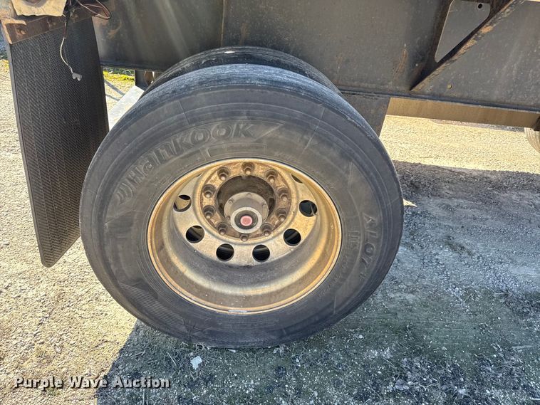 image for item EN0305 1999 Fontaine IPTW-6-8048WSAK flatbed trailer