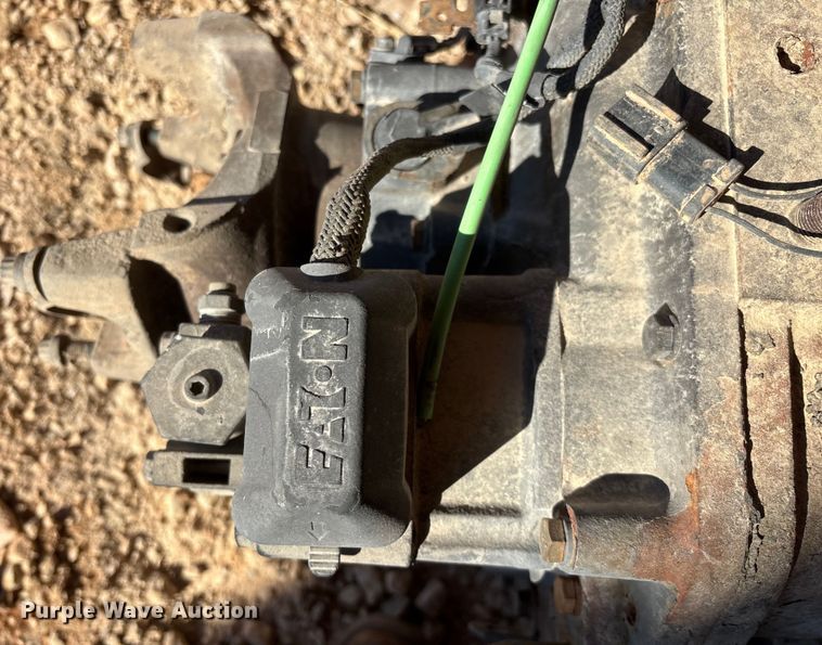 image for item EN5965 Paccar PX-13 engine and transmission