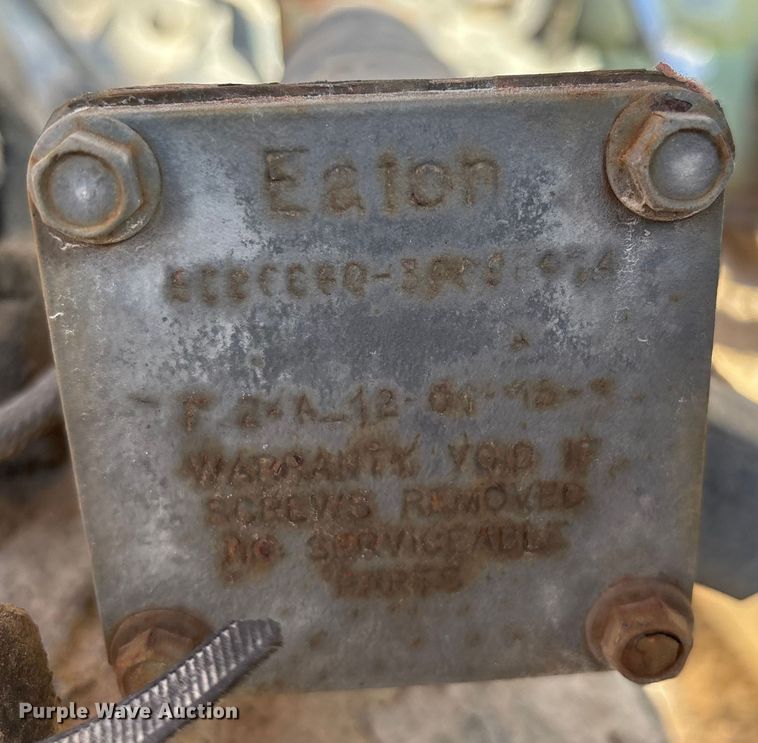 image for item EN5965 Paccar PX-13 engine and transmission