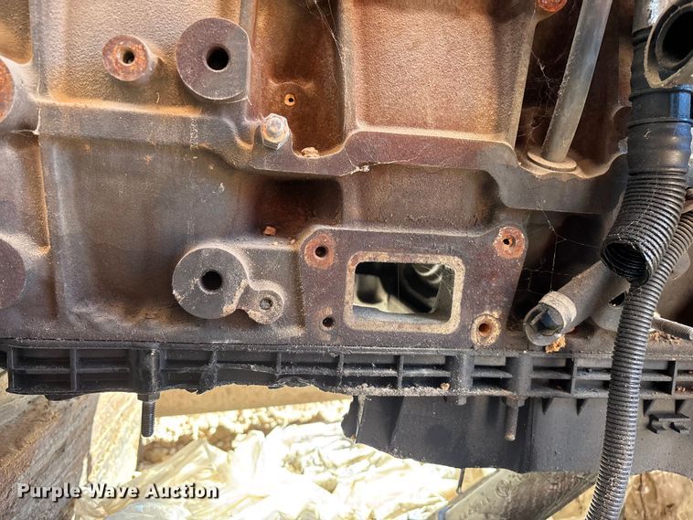 image for item EN5965 Paccar PX-13 engine and transmission