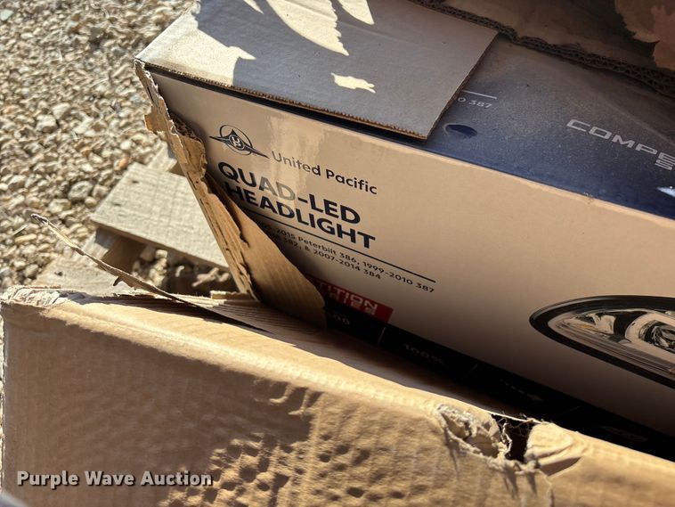 image for item EN5965 Paccar PX-13 engine and transmission