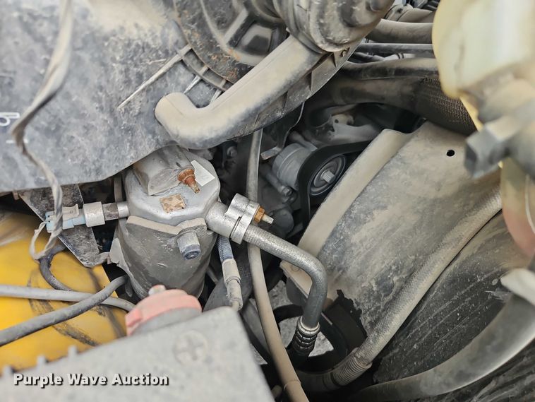 image for item EO7007 2014 GMC Savana 3500 box truck