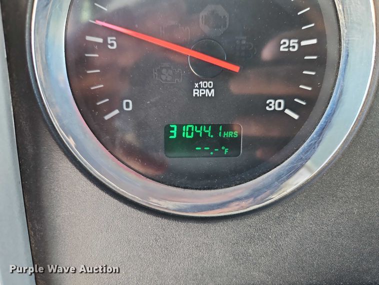 image for item EO7020 2011 Kenworth T660 semi truck